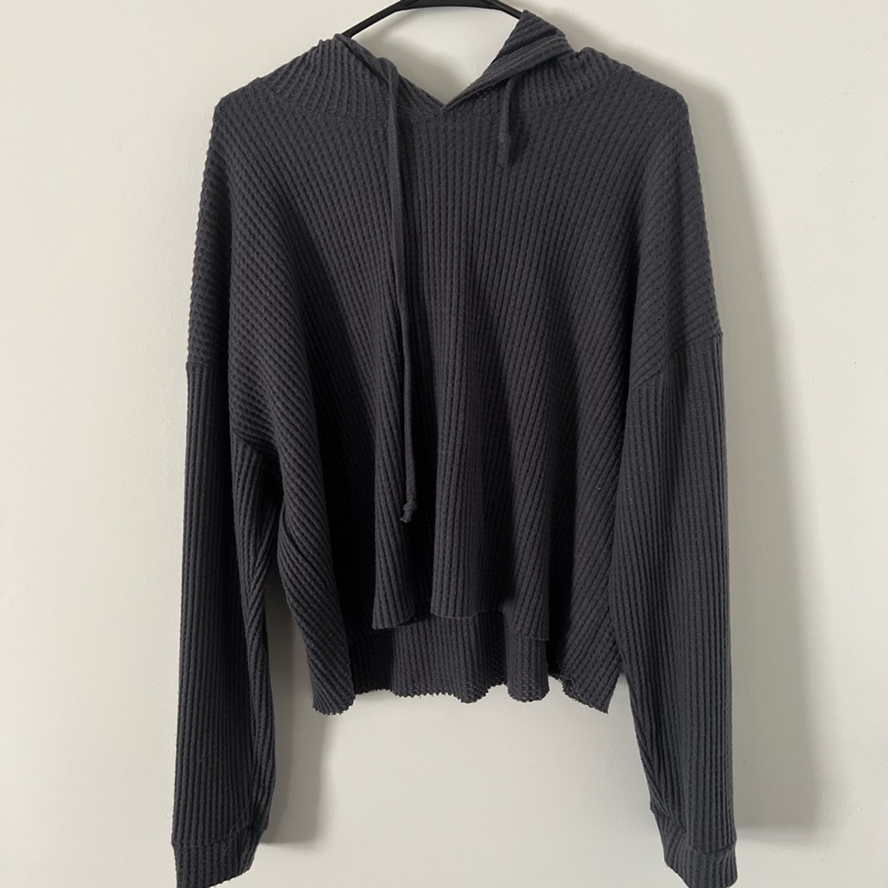 Rue 21 Long Sleeve Crop Top